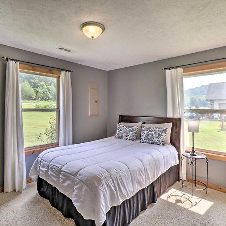 Mountain Home Cottage With Deck On White River! Gassville Esterno foto