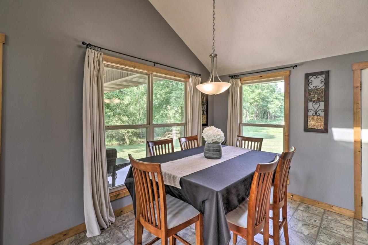 Mountain Home Cottage With Deck On White River! Gassville Esterno foto