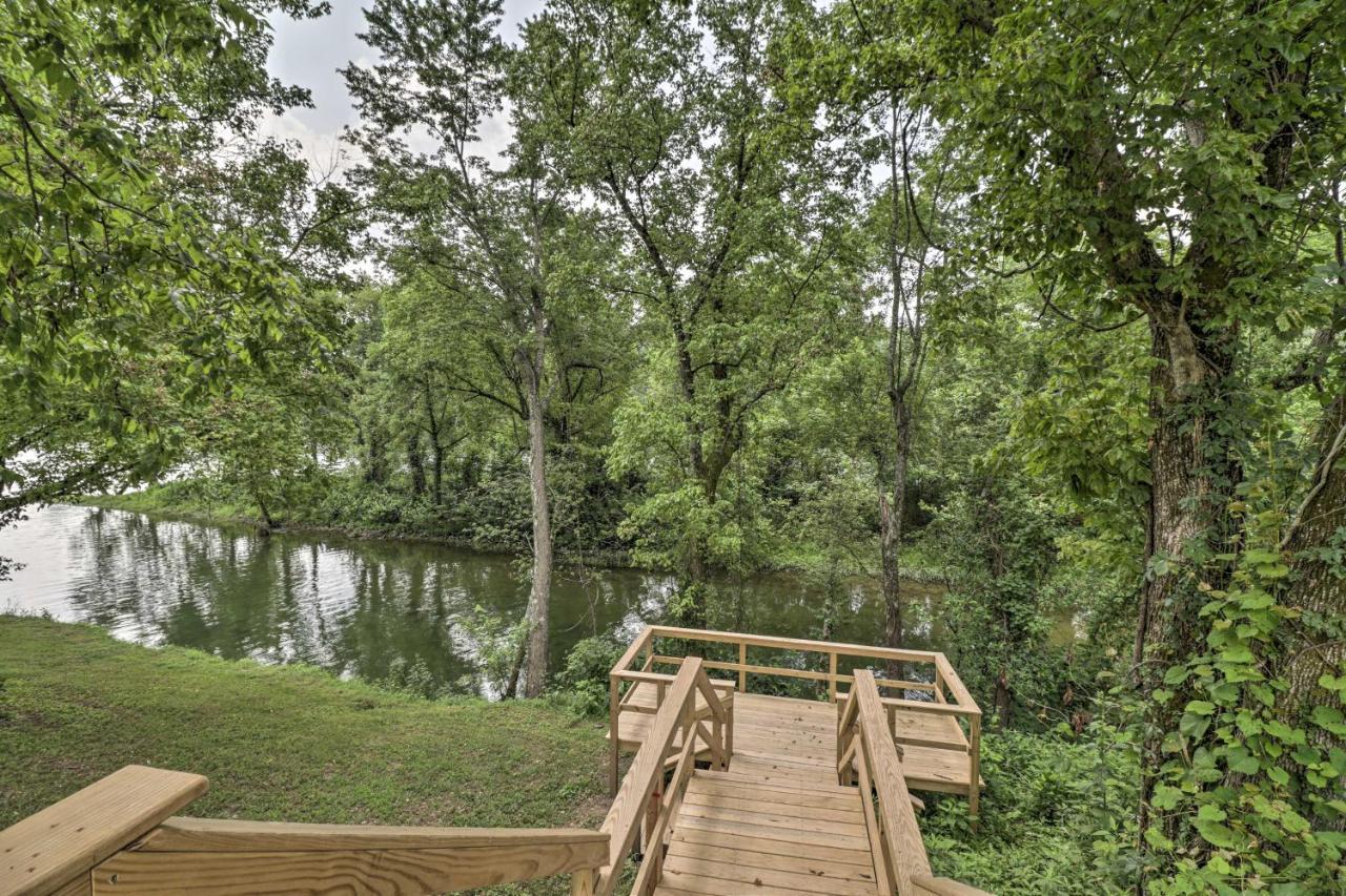 Mountain Home Cottage With Deck On White River! Gassville Esterno foto